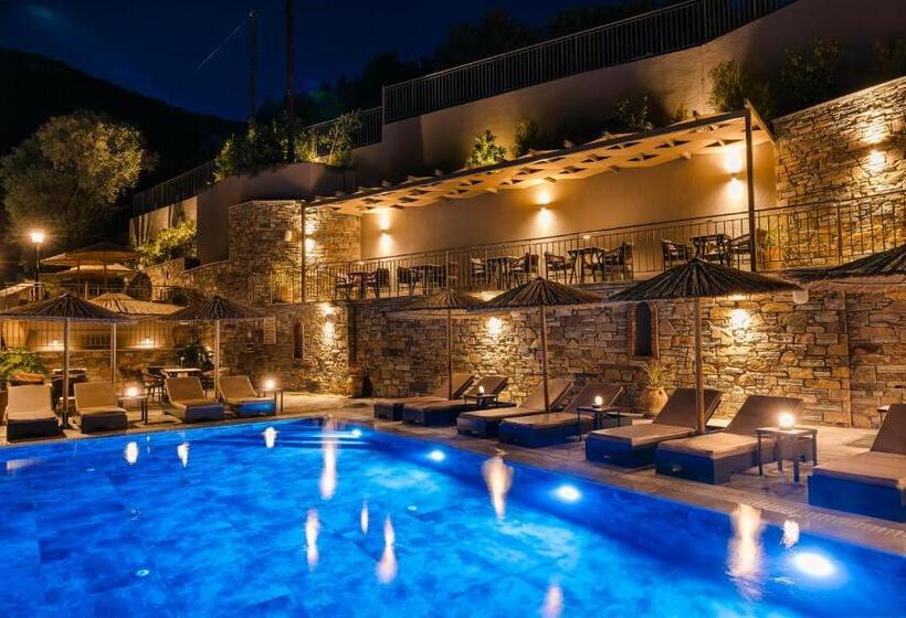 בית מלון כפרי Paramithenio Village Beach Resort & Spa