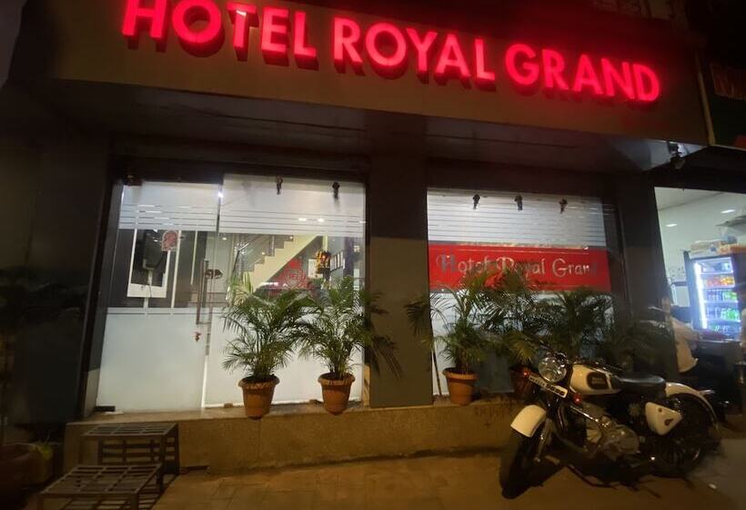 هتل Royal Grand   Near Mumbai International Airport