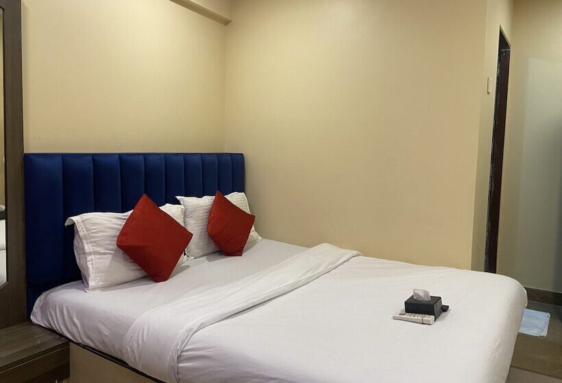 هتل Royal Grand   Near Mumbai International Airport