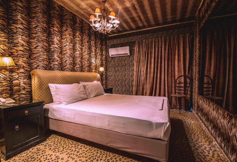 בית מלון כפרי Ruby Rooms Kifisia   Adults Only