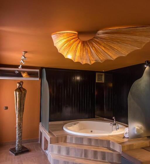 בית מלון כפרי Ruby Rooms Kifisia   Adults Only