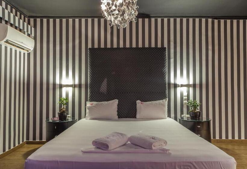 בית מלון כפרי Ruby Rooms Kifisia   Adults Only