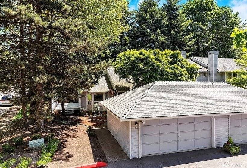 فندق ريفى Terrific Townhouse