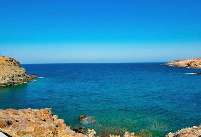 בית מלון כפרי Semeli Coast Mykonos, Curio Collection By Hilton