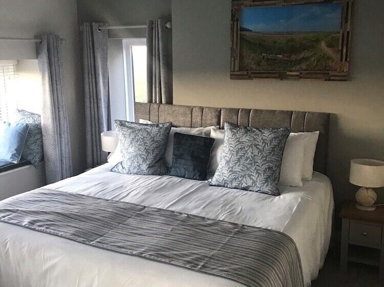 فندق South Sands