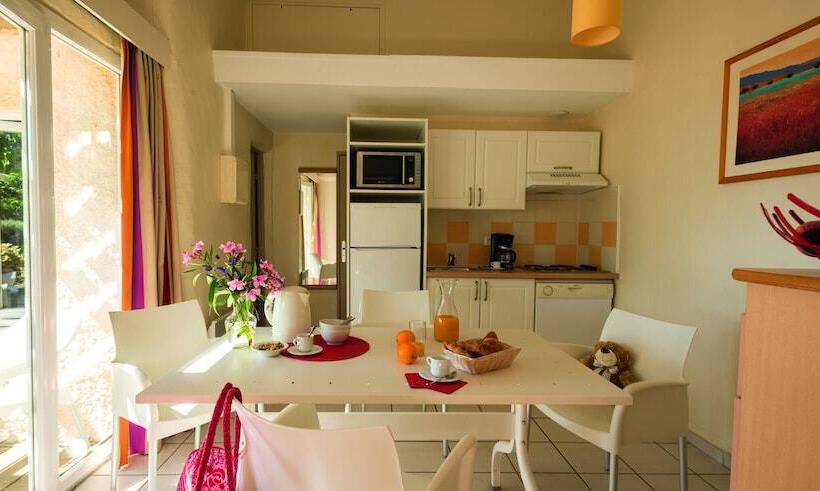 Отель Sowell Hôtels Les Jardins Du Cap