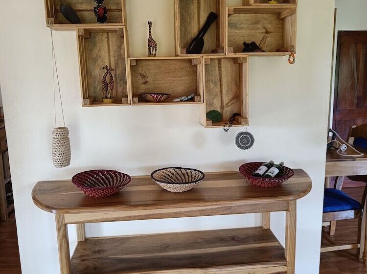 هتل Tanzanice Farm Lodge