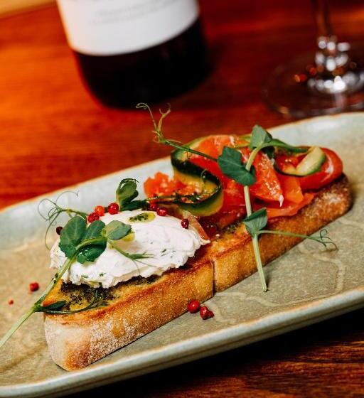 ホテル The Ashford Arms