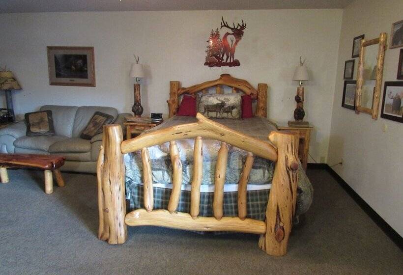 فندق The Woodsman Country Lodge