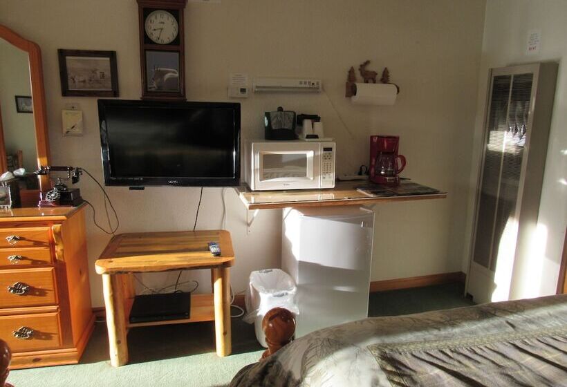 فندق The Woodsman Country Lodge