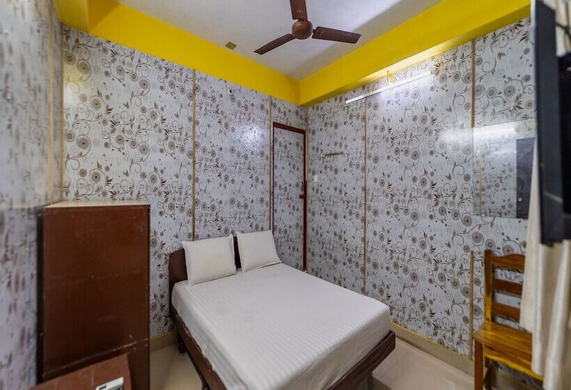 هتل Vasavi Residenzcy