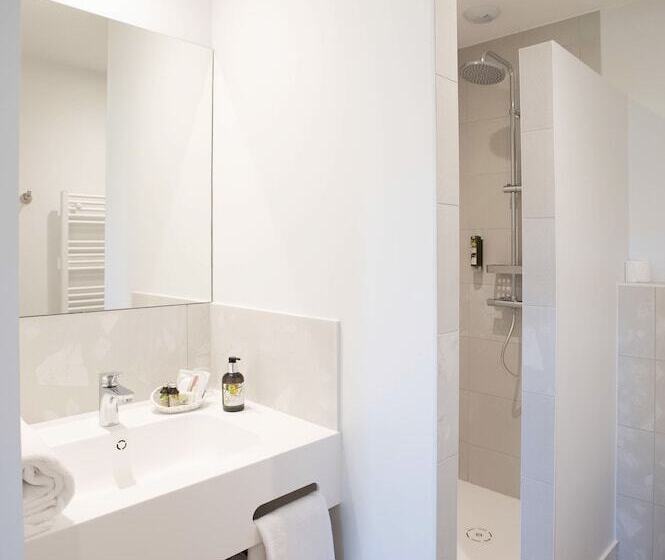 Logis Les Cepages Restaurant Le Raisin