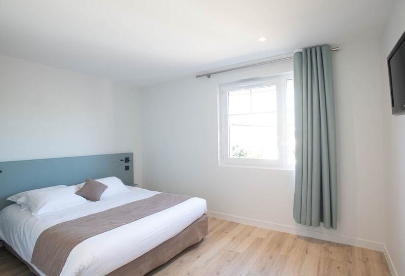 Logis Les Cepages Restaurant Le Raisin