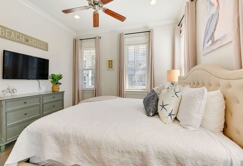 Idyllic Santa Rosa Beach Home: Near 30a Beaches!