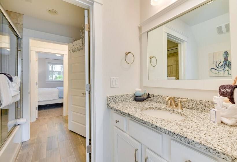 Idyllic Santa Rosa Beach Home: Near 30a Beaches!