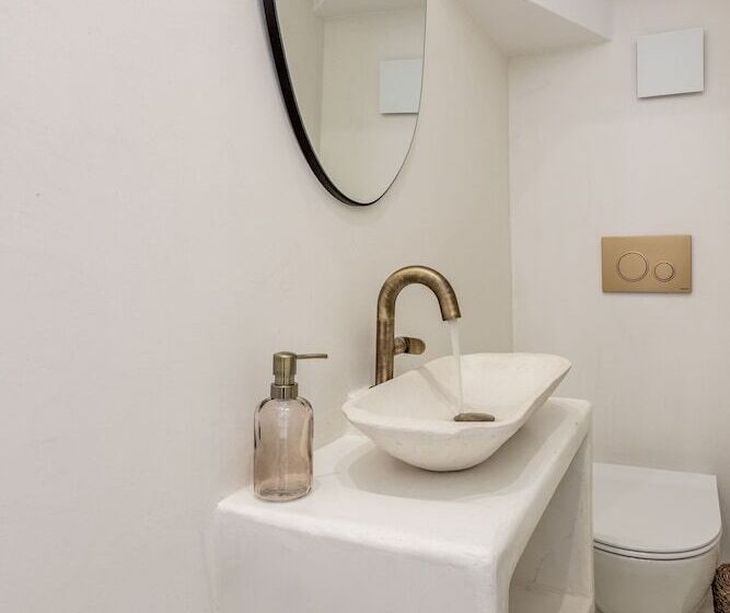 Klima Bay Beachfront Boutique Houses