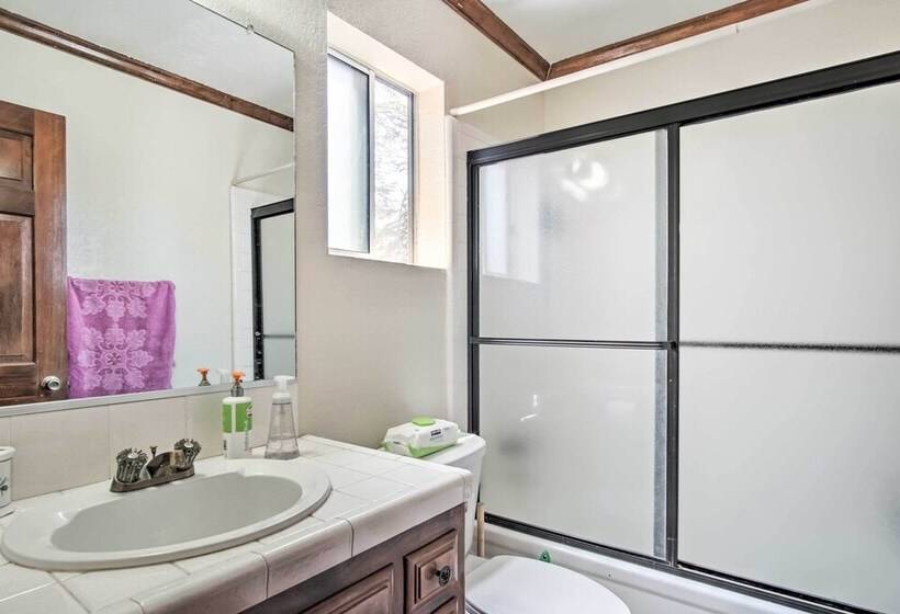 Lake Arrowhead Cabin: Lush Yard ~ 5 Mi To Village