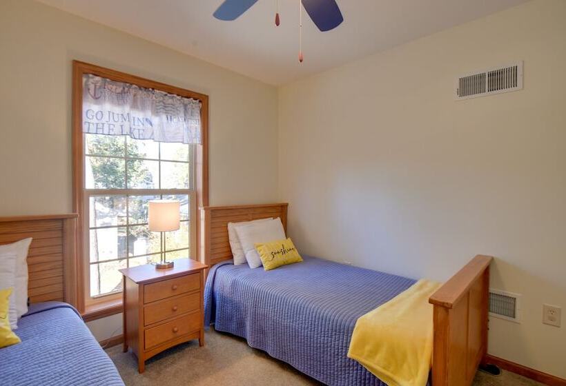 Lakefront Meredith Home 19 Mi To Gunstock Mountain