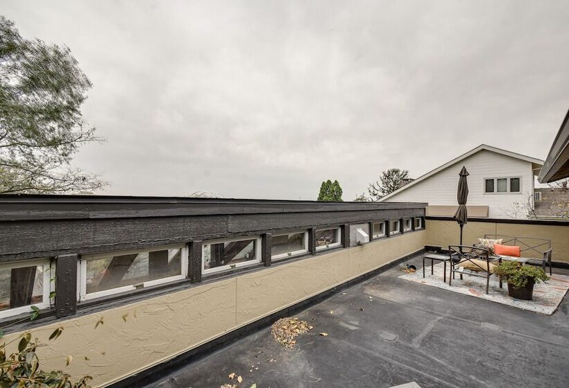 Large Home W/ Game Room, 4 Mi To Mississippi River