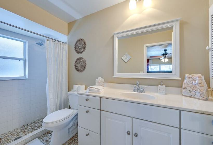 Lovely Naples Home W/ Lanai & Pool ~ 1 Mi To Beach