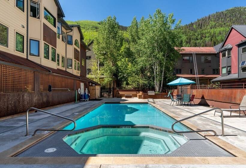 Lulu City Ii By Resortquest