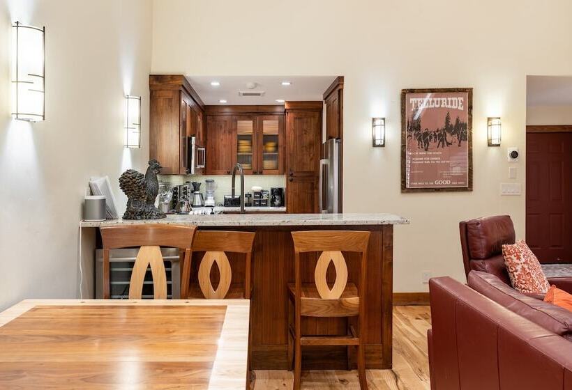 Lulu City Ii By Resortquest