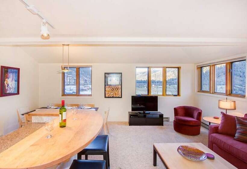 Lulu City 5b By Avantstay Across From Lift #7 10 Minute Walk To Downtown