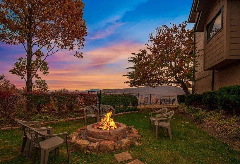 Tanasi Lodge   Weddings   Retreats   Gathering