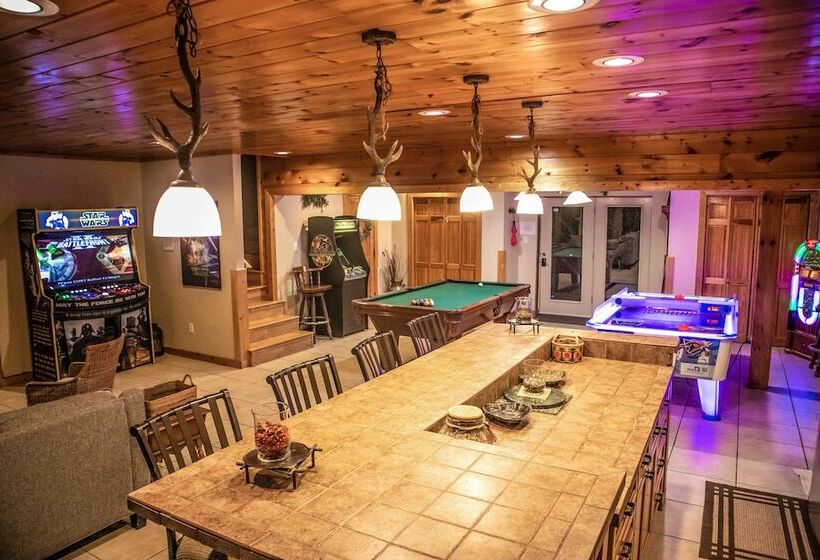 Tanasi Lodge   Weddings   Retreats   Gathering