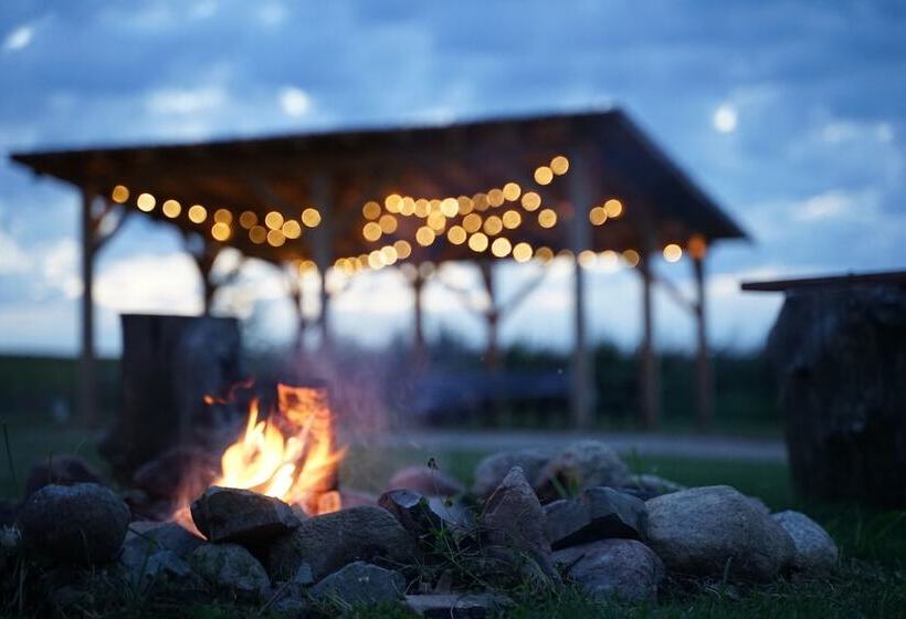Mackinaw Timbers Cabins
