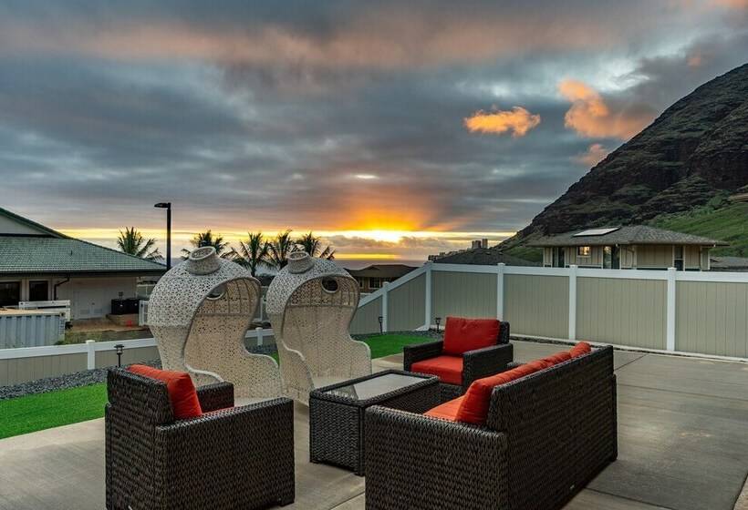 Makaha Hideaway By Avantstay 10 Minutes To Beach