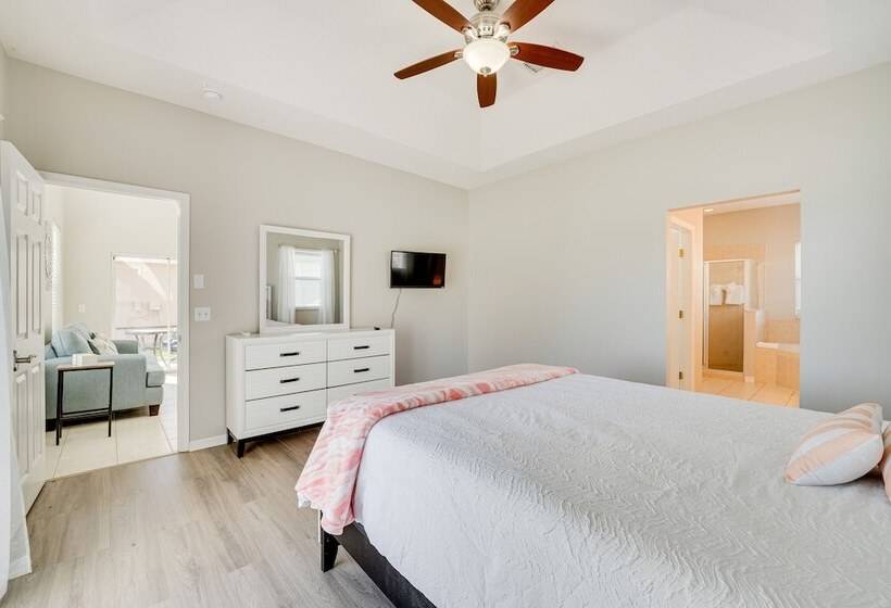 Near Golf Courses: Modern Davenport Home W/ Pool