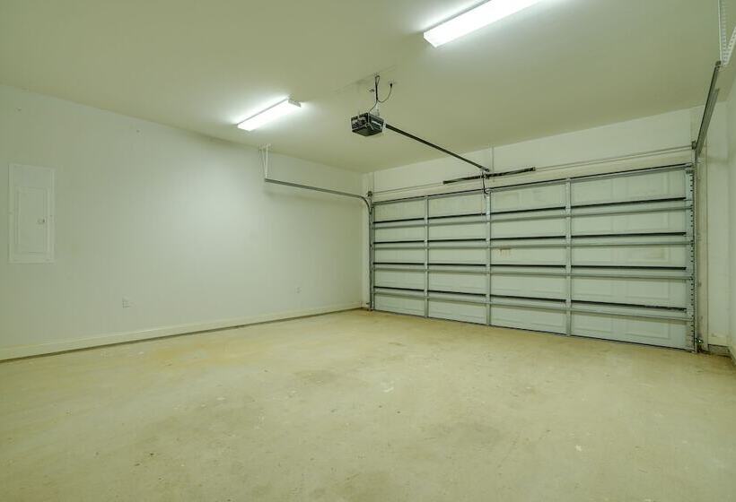 Modern Natchitoches Retreat On Cane River!