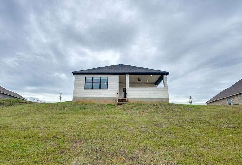 Modern Natchitoches Retreat On Cane River!