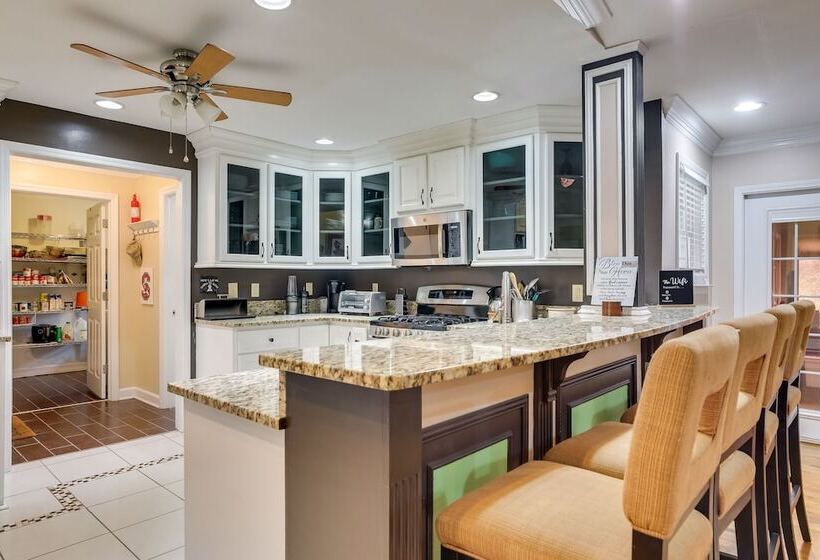 Moncks Corner Home ~ 4 Mi To Lake Moultrie!
