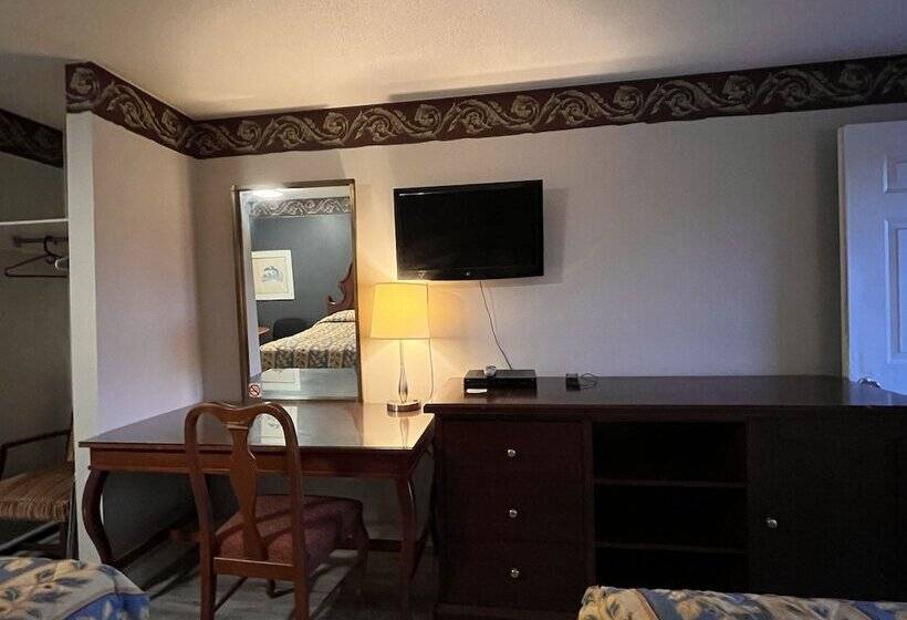汽车旅馆  Fenelon Inn