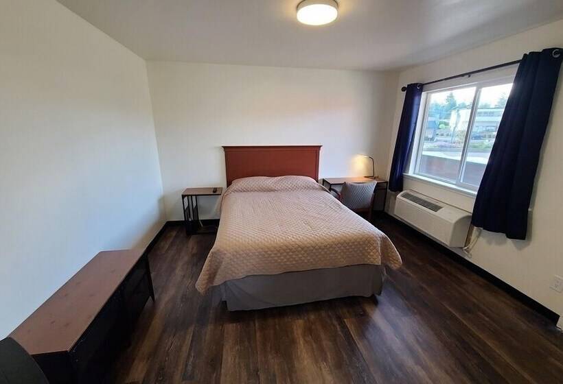 فندق على الطريق K&e Motor Inn