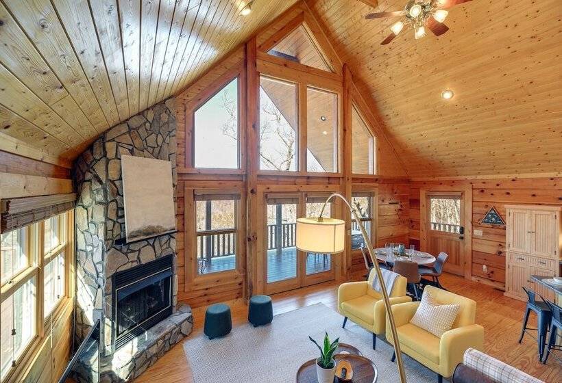 Mtn View Blue Ridge Cabin On Over 2 Acres!