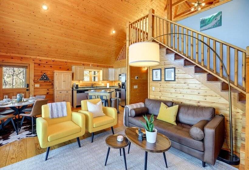 Mtn View Blue Ridge Cabin On Over 2 Acres!