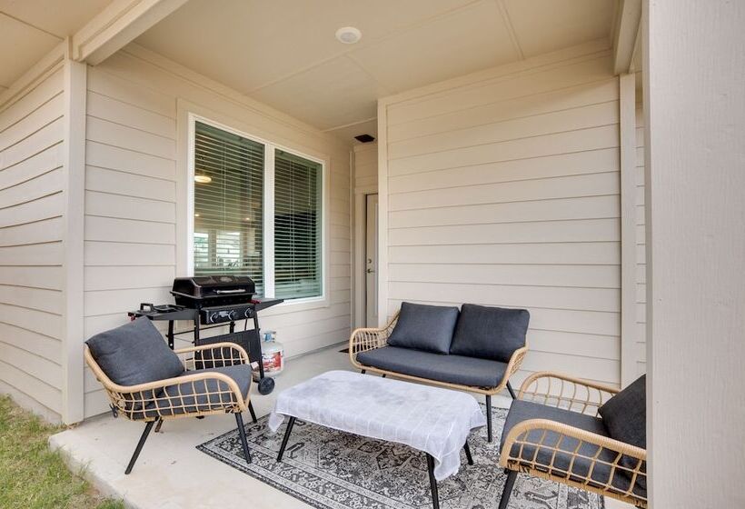 New Build College Station Home, Near Texas A & M!