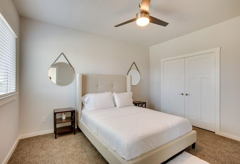 New Build College Station Home, Near Texas A & M!