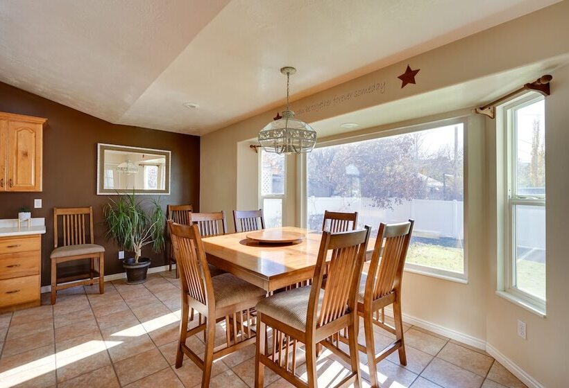 North Salt Lake Vacation Rental: 7 Mi To Downtown