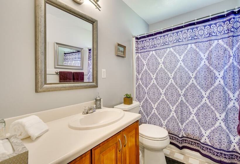 North Salt Lake Vacation Rental: 7 Mi To Downtown