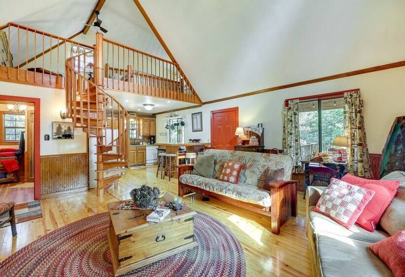 Cozy Oden Oasis W/ On Site Fishing Creek & Deck!