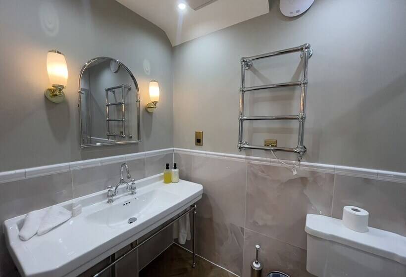 Old Town House By Ezestays, In The Heart Of The Old Town Margate