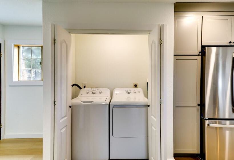 Pagosa Springs Cabin W/ Deck & Golf Course Views!