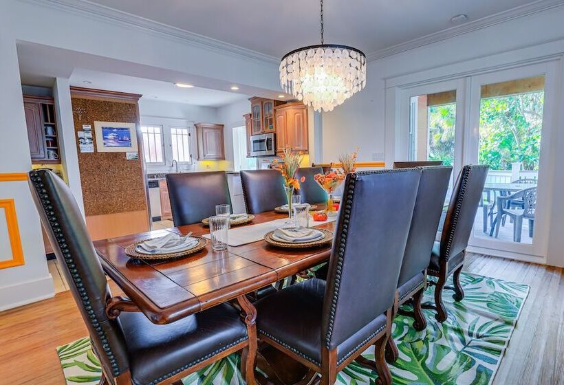 Palm City Home W/ Pool & Florida Room   Near Golf