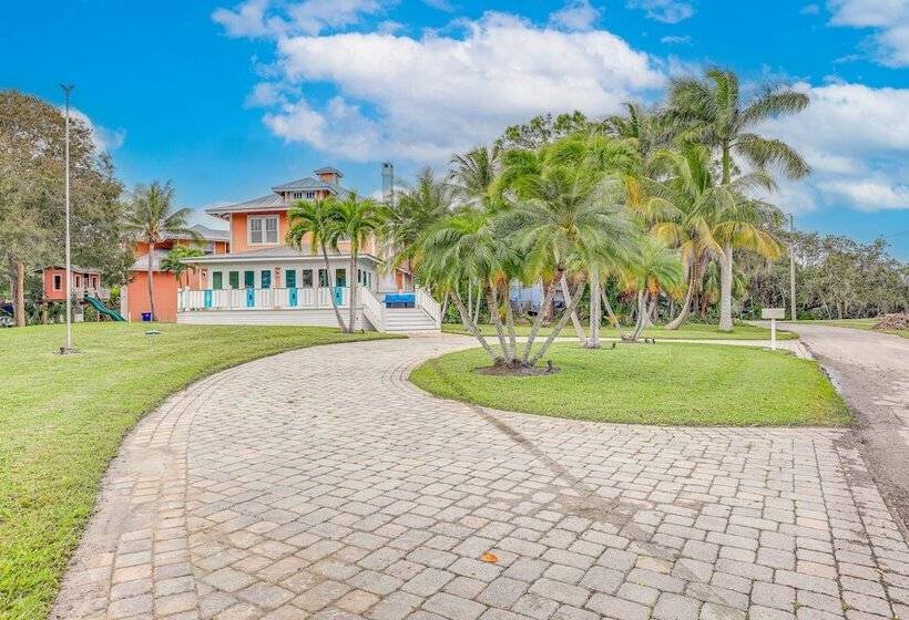 Palm City Home W/ Pool & Florida Room   Near Golf