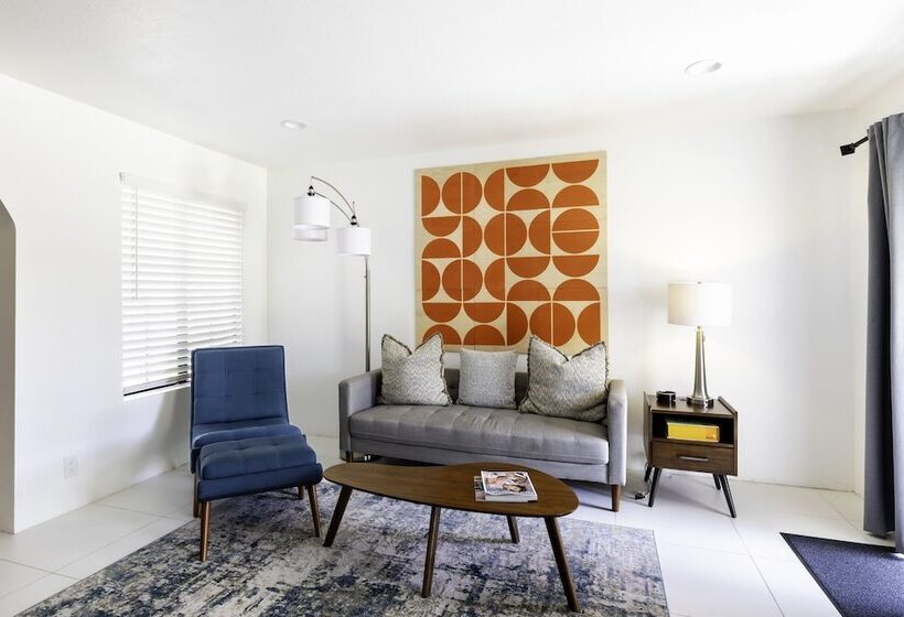 Panoramic Perfect W/ Amazing Views! 7 Day Min