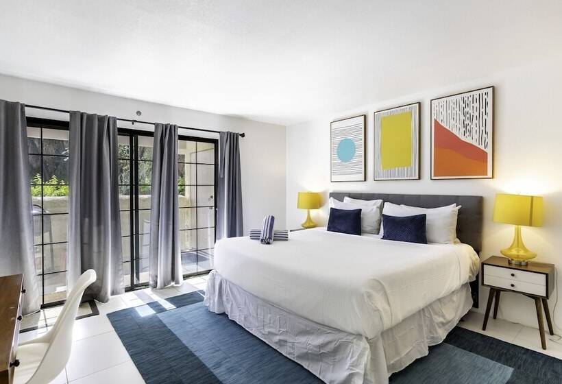 Panoramic Perfect W/ Amazing Views! 7 Day Min